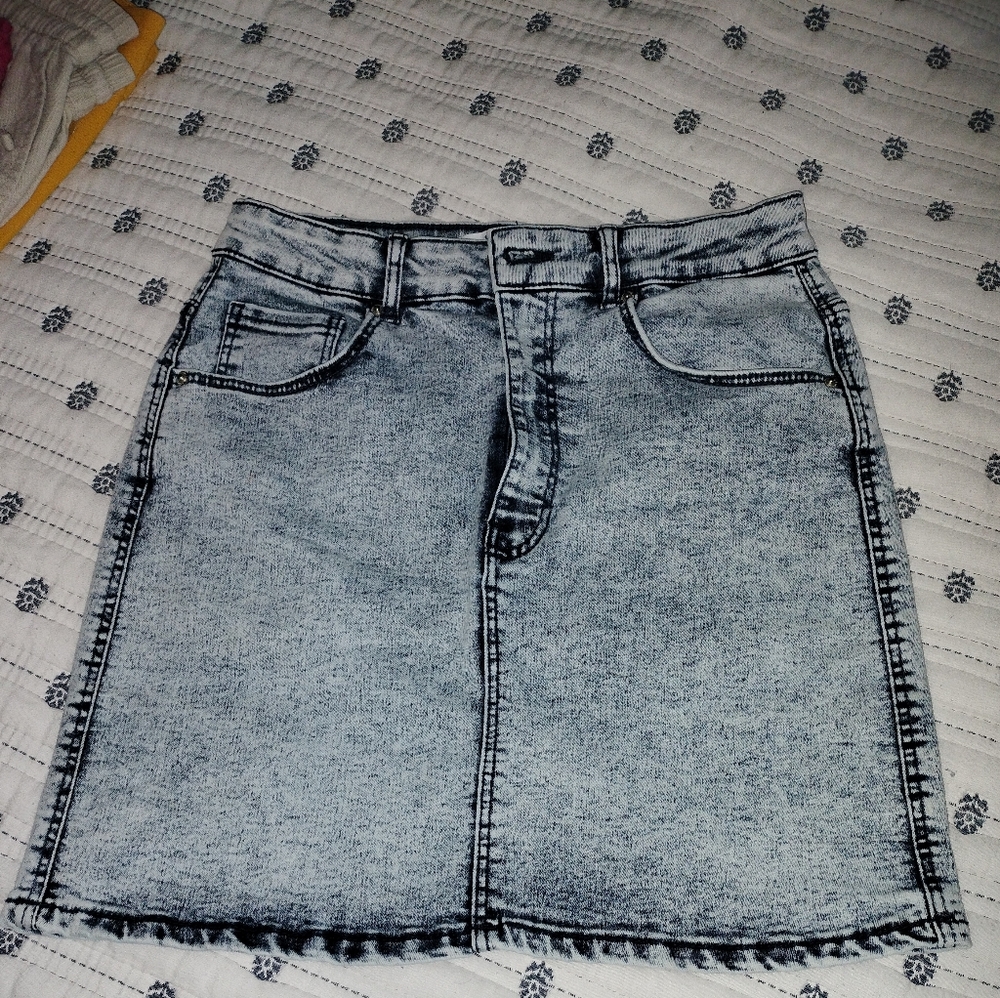 Zara Gray Denim Pencil Skirt